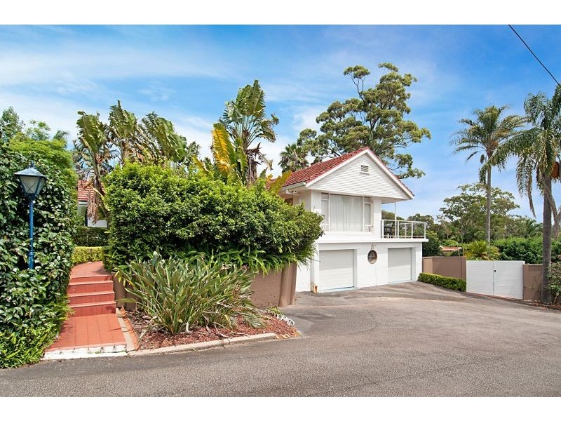 295 Avoca Drive, Green Point NSW 2251
