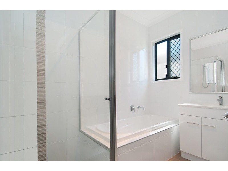 70 Patrick Crescent, Saratoga NSW 2251