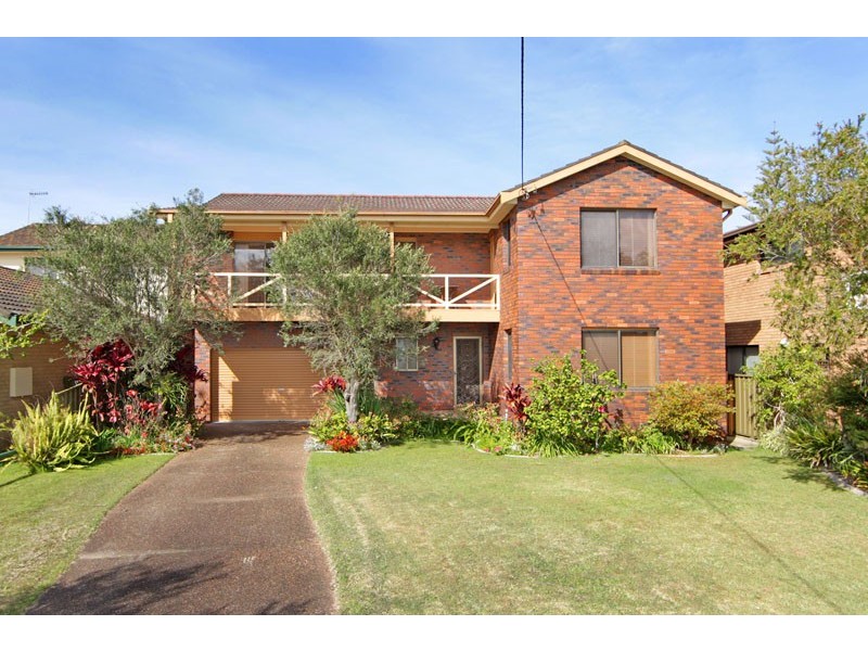 8 Grandview Street, Shelly Beach NSW 2261