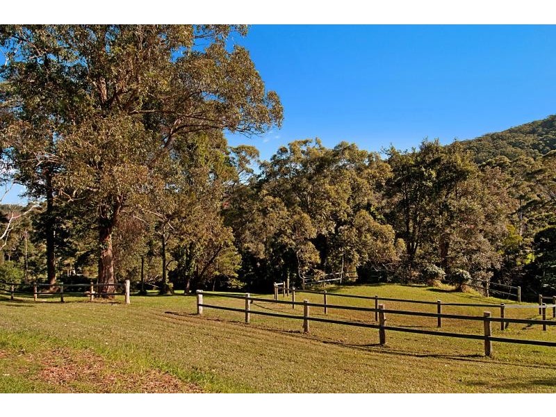 115 Picketts Valley Road, Picketts Valley NSW 2251