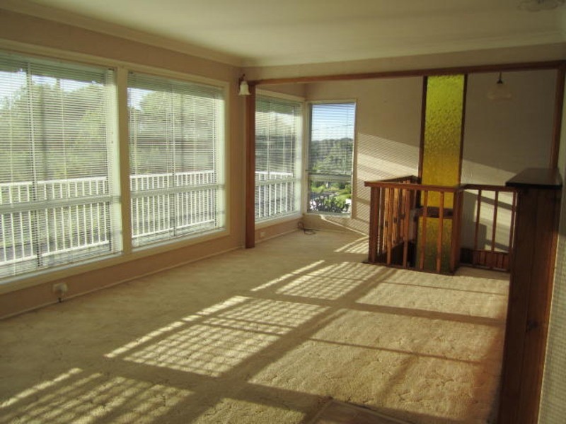 36 Joan Street, Forresters Beach NSW 2260