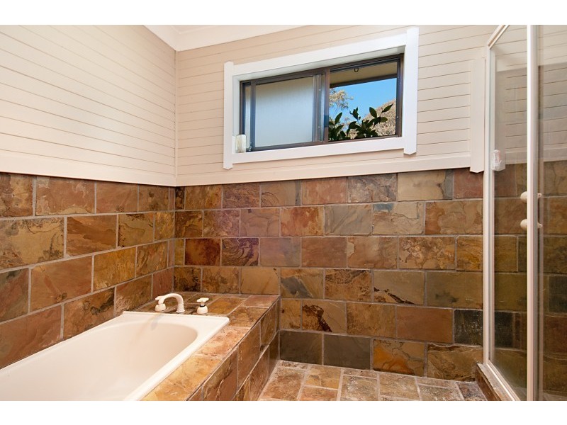 688 The Ridgeway, Matcham NSW 2250