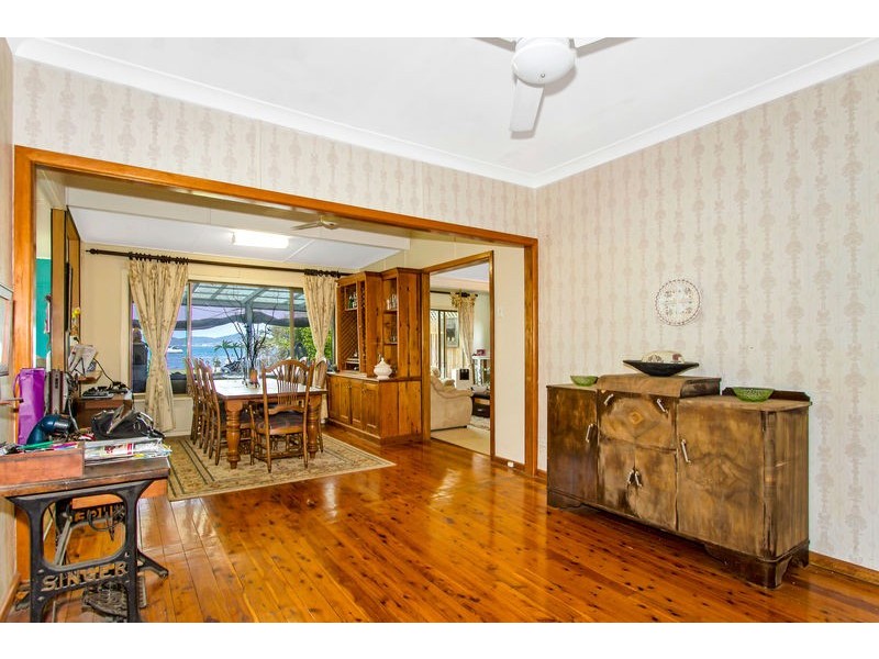 16 Brisbane Water Drive, Koolewong NSW 2256