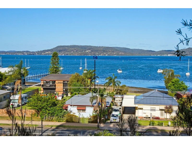 16 Brisbane Water Drive, Koolewong NSW 2256