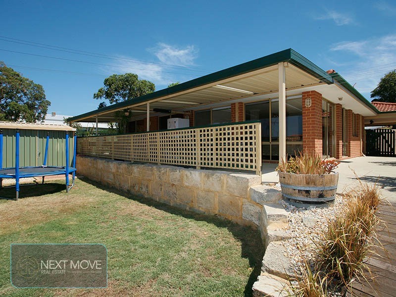 37 Norkus Way, Willagee WA 6156