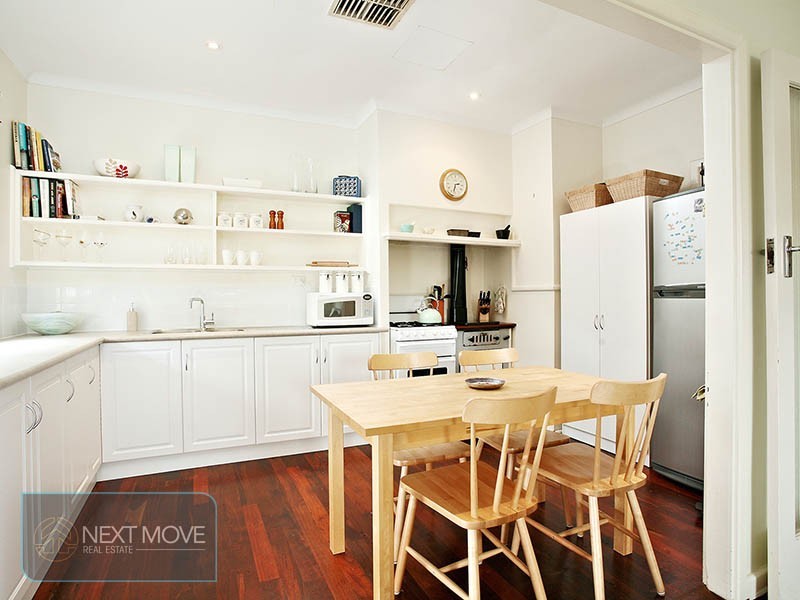 96 Arkwell Street, Willagee WA 6156