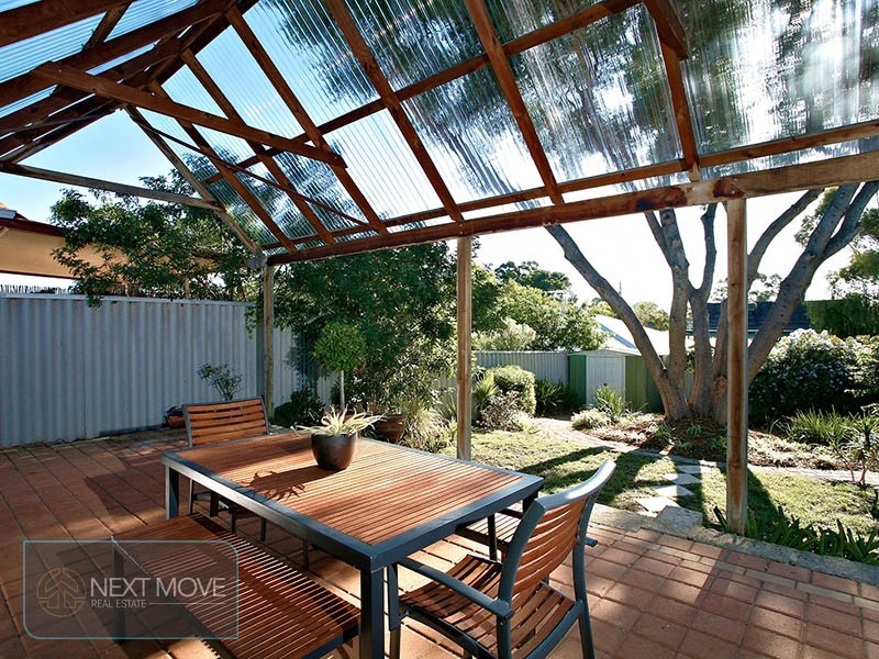 30 Bartlett Street, Willagee WA 6156