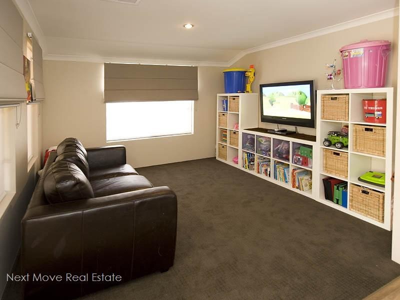 5 Cox Court, Willagee WA 6156