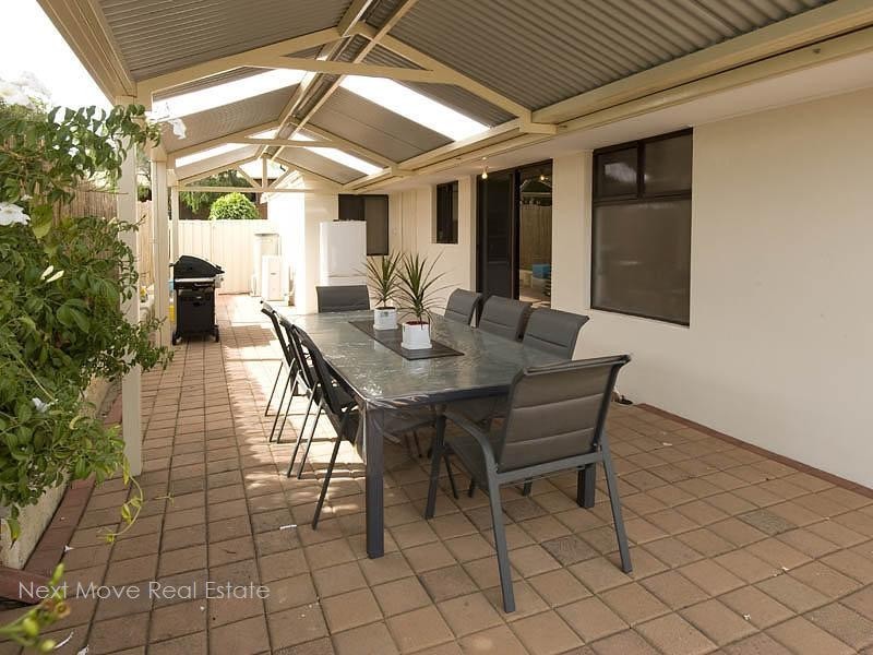 5 Cox Court, Willagee WA 6156