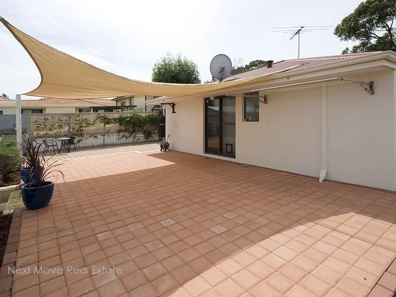 5 Cox Court, Willagee WA 6156