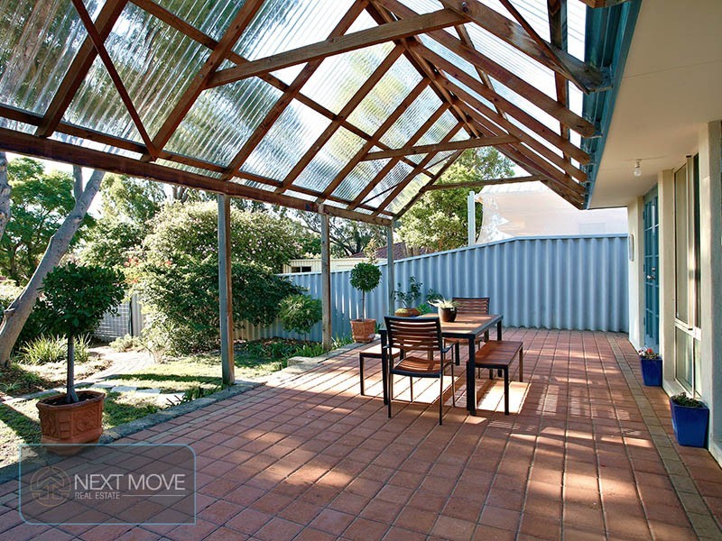 30 Bartlett Street, Willagee WA 6156