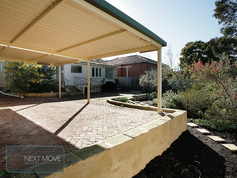 15 Arkwell Street, Willagee WA 6156