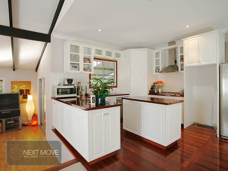 24 Archibald St, Willagee WA 6156