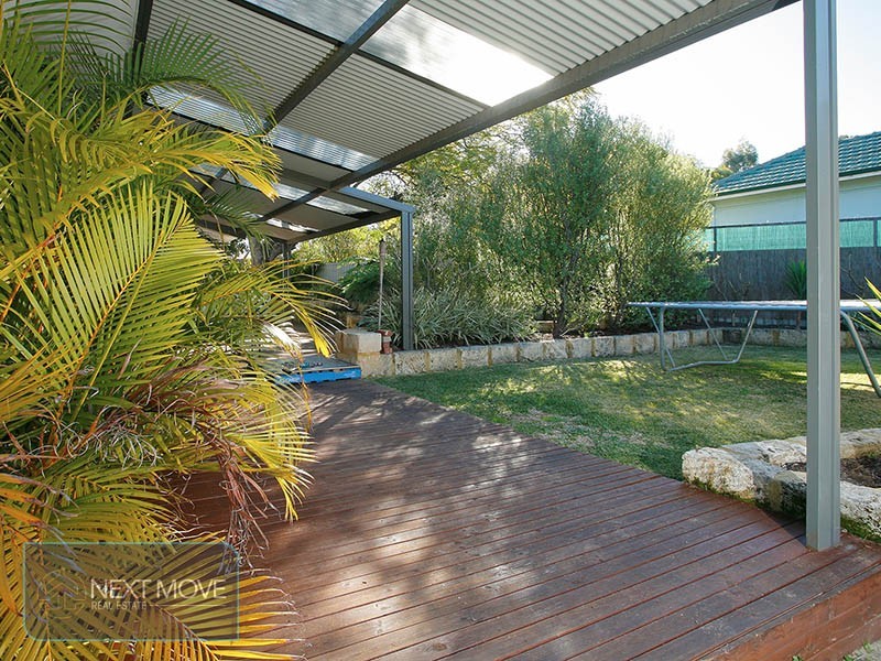 24 Archibald St, Willagee WA 6156