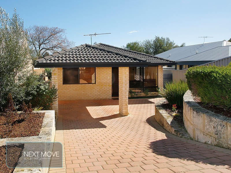 4 Paitt St, Willagee WA 6156