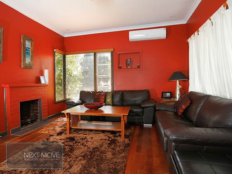 10 Lever Place, Willagee WA 6156