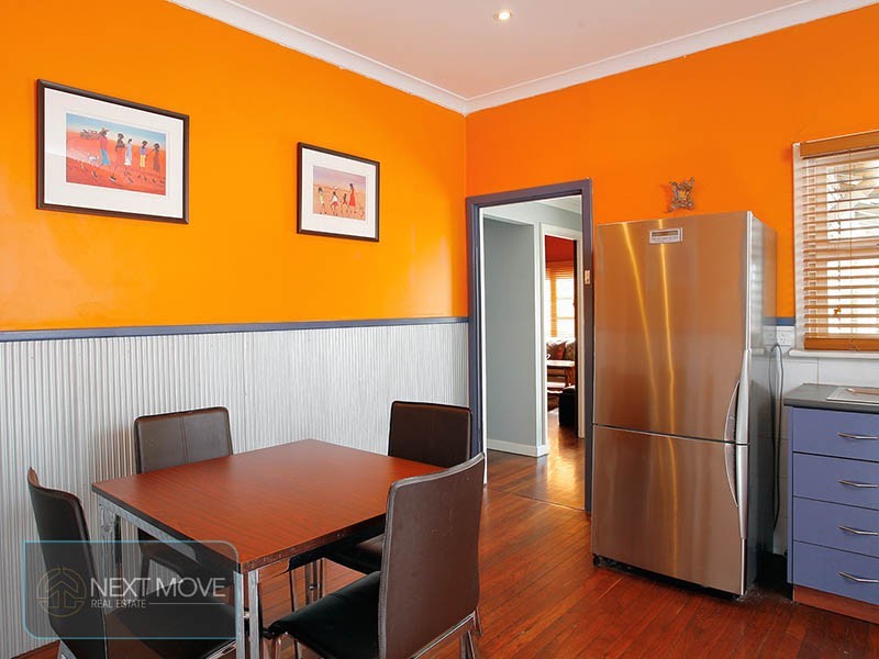 10 Lever Place, Willagee WA 6156