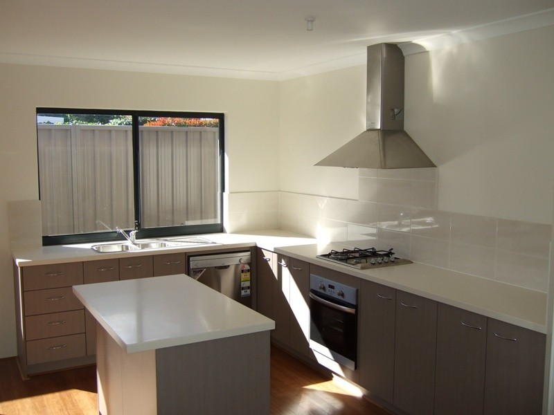 2/28 Weld Rd, Palmyra WA 6157