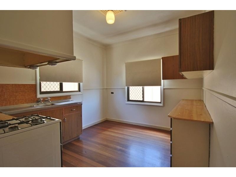 92 Arkwell St, Willagee WA 6156