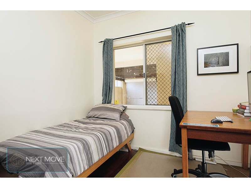1/1 Lentona Rd, Attadale WA 6156