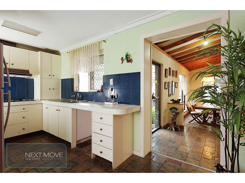 34 Faversham St, Beckenham WA 6107