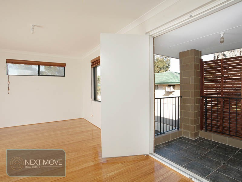 34a Davies Crescent, Kardinya WA 6163