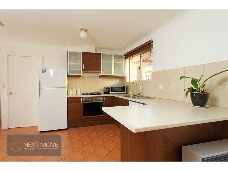7a Milroy St, Willagee WA 6156