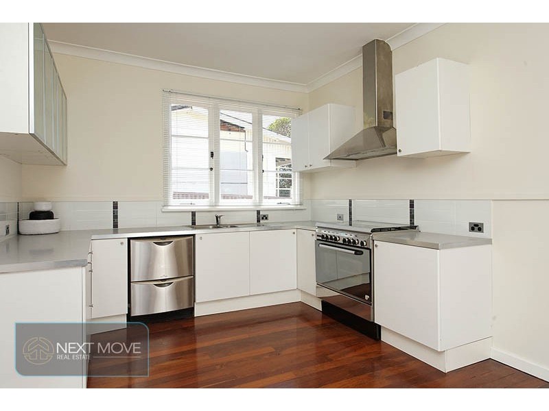 16 Finney St, Willagee WA 6156