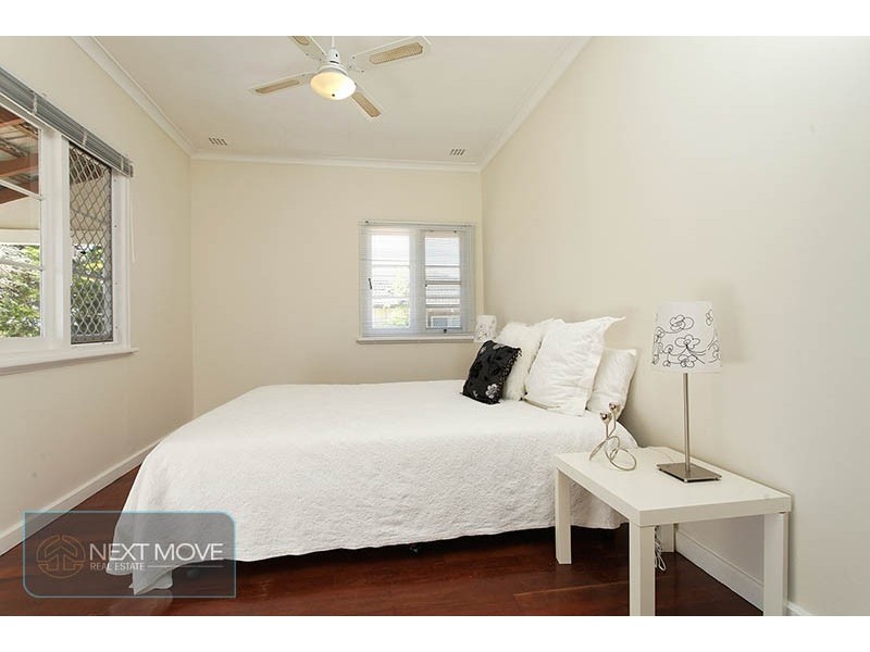 16 Finney St, Willagee WA 6156