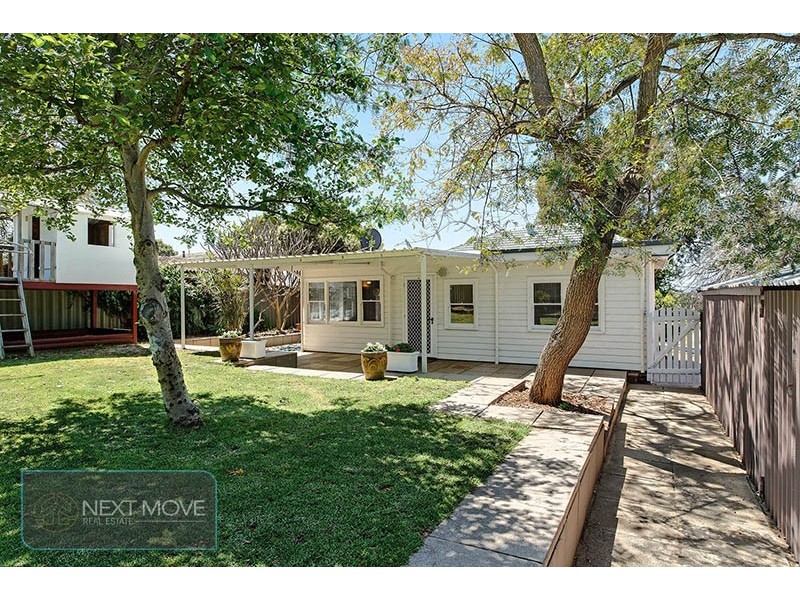 16 Finney St, Willagee WA 6156