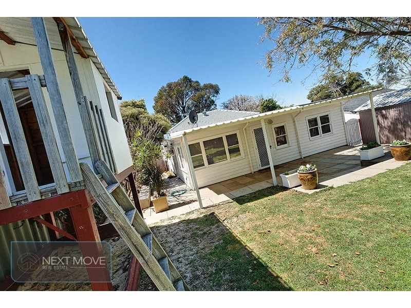 16 Finney St, Willagee WA 6156