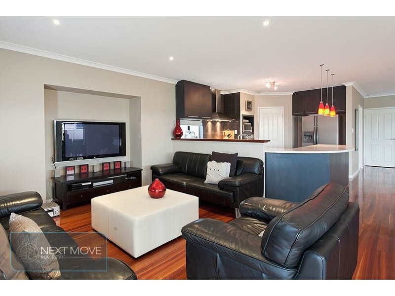 2 Gilbert Place, Willagee WA 6156