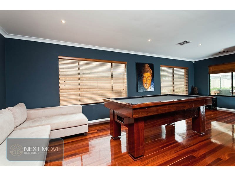2 Gilbert Place, Willagee WA 6156