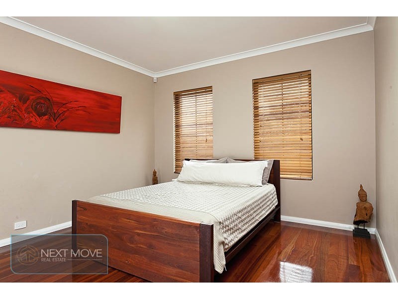 2 Gilbert Place, Willagee WA 6156
