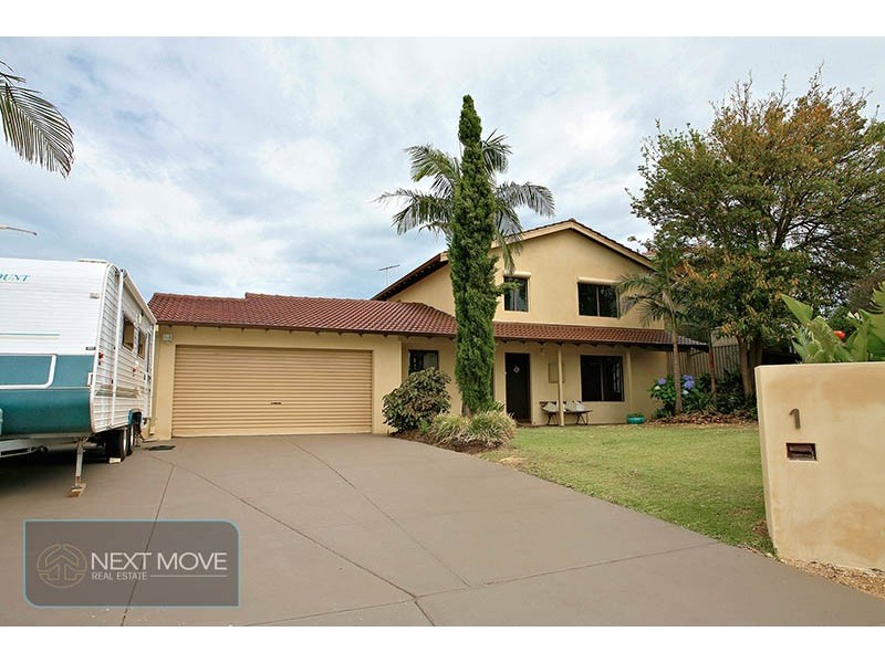 1 Hanrahan Loop, Kardinya WA 6163