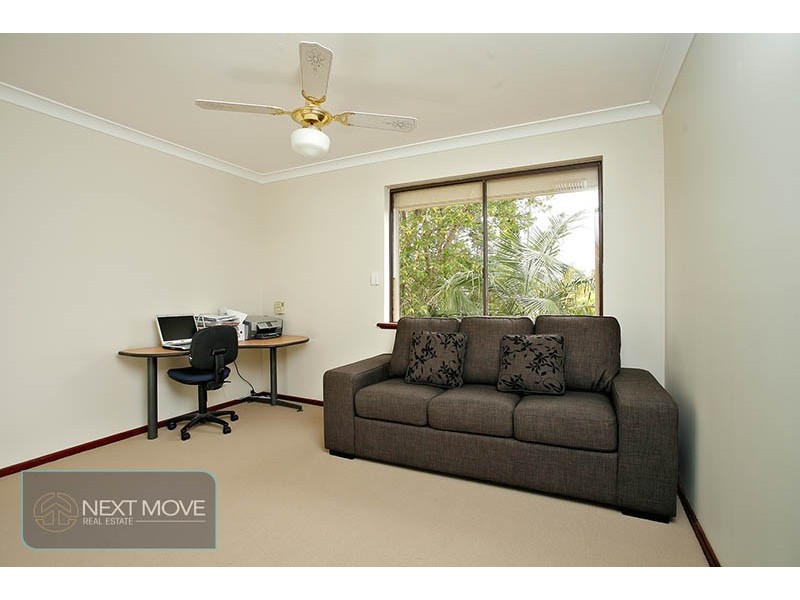 1 Hanrahan Loop, Kardinya WA 6163
