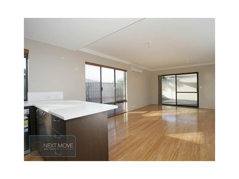 34a Davies Crs, Kardinya WA 6163