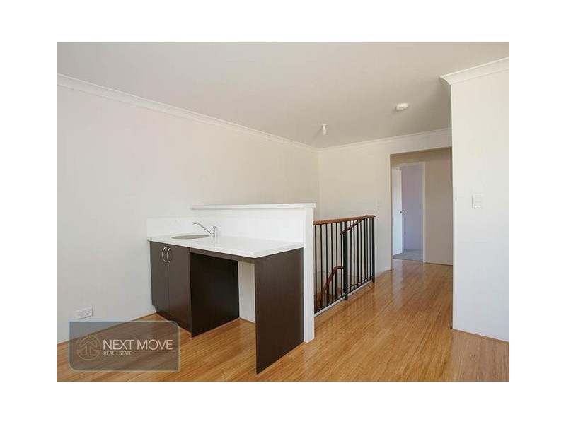 34a Davies Crs, Kardinya WA 6163