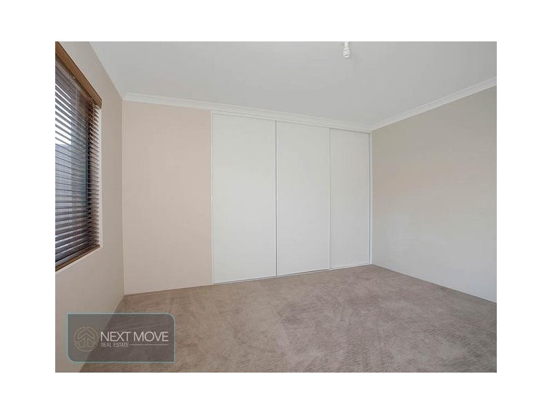 34a Davies Crs, Kardinya WA 6163
