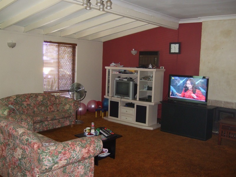 1 Potts Street, Melville WA 6156