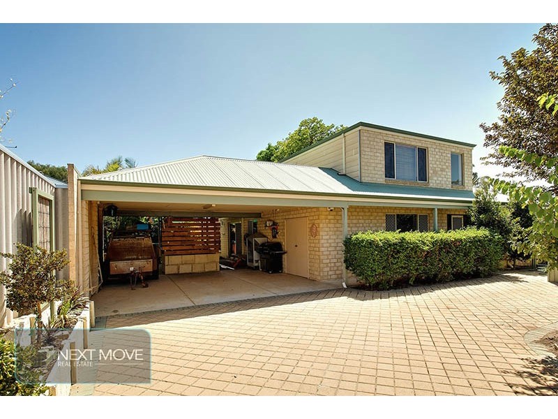 12a Caple St, Willagee WA 6156