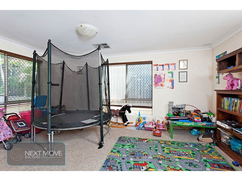 12a Caple St, Willagee WA 6156