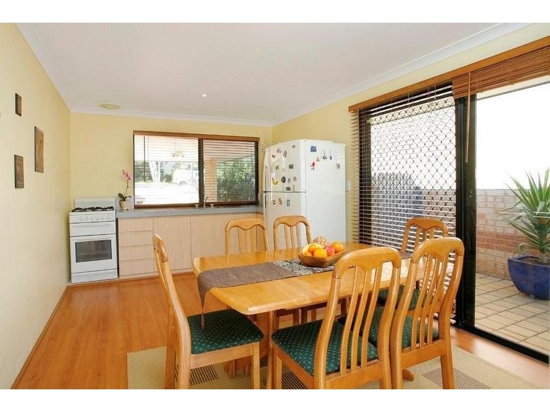 4 Paitt St, Willagee WA 6156