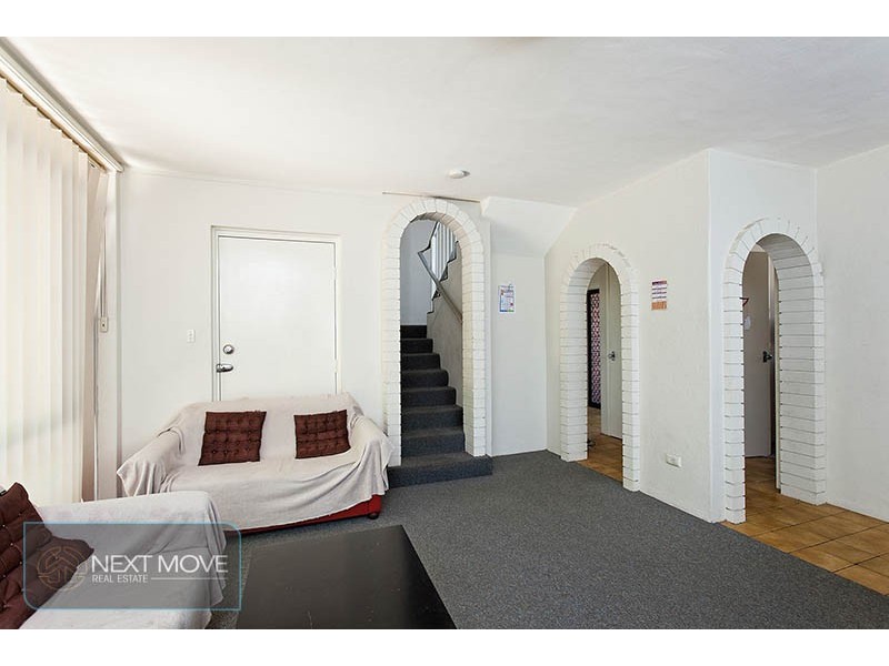 5 Mirreen Crt, Karawara WA 6152