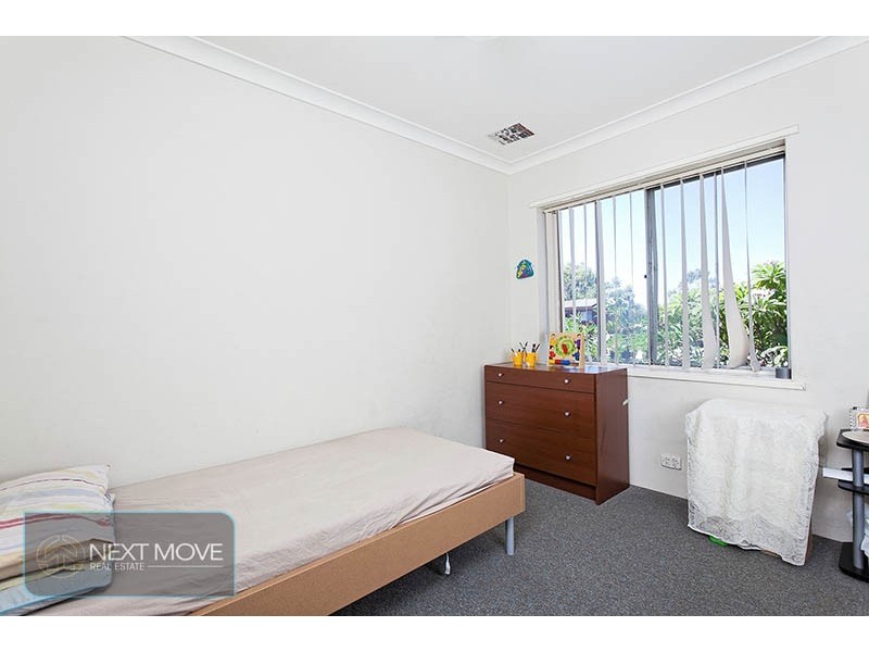 5 Mirreen Crt, Karawara WA 6152