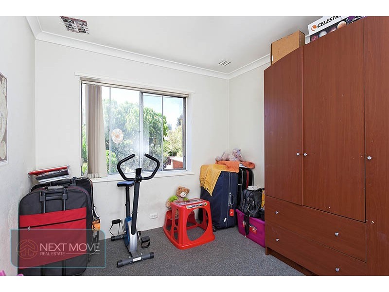 5 Mirreen Crt, Karawara WA 6152