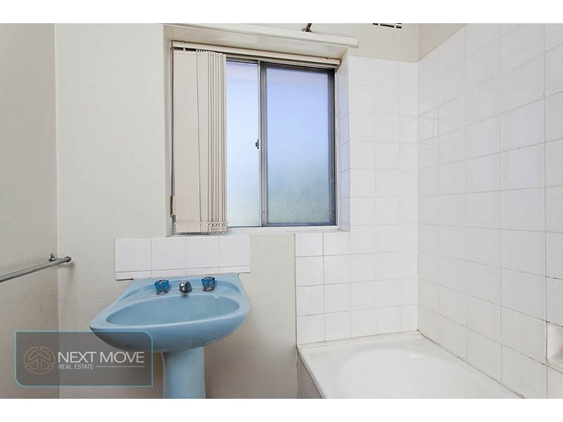 5 Mirreen Crt, Karawara WA 6152