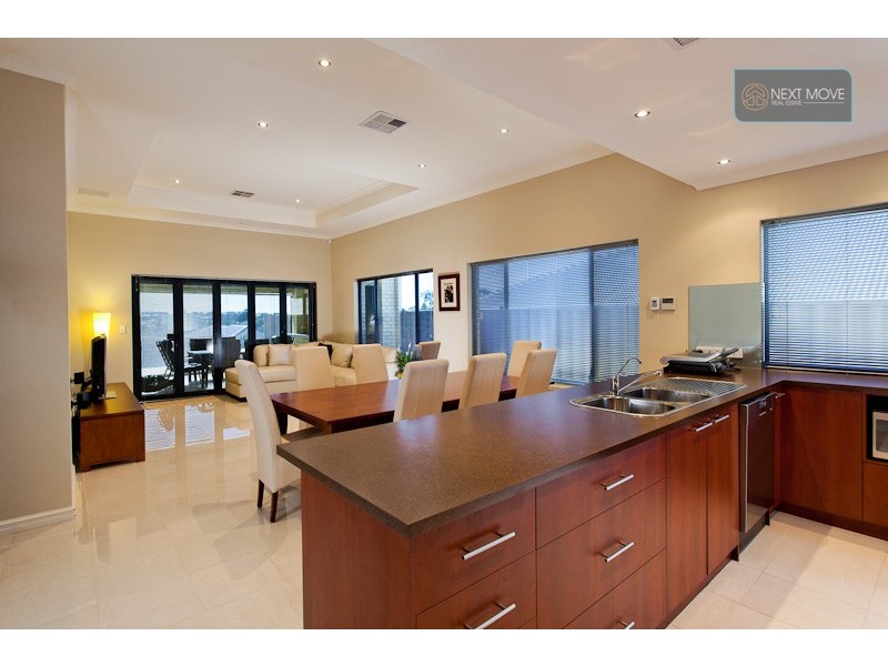 30 Antill St, Willagee WA 6156