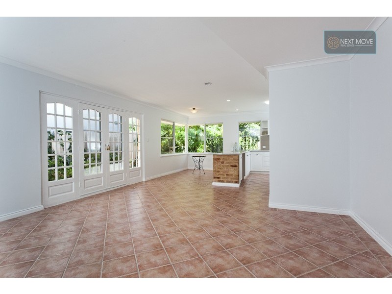 7 Pembroke Street, Bicton WA 6157