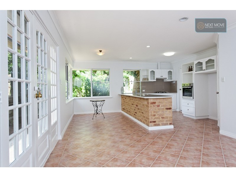 7 Pembroke Street, Bicton WA 6157